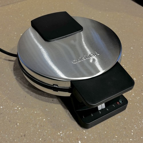 Cuisinart round classic waffle - round,
